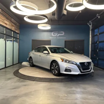 Silver 2022 Nissan Altima 2.5 SV for sale in Kaysville, UT