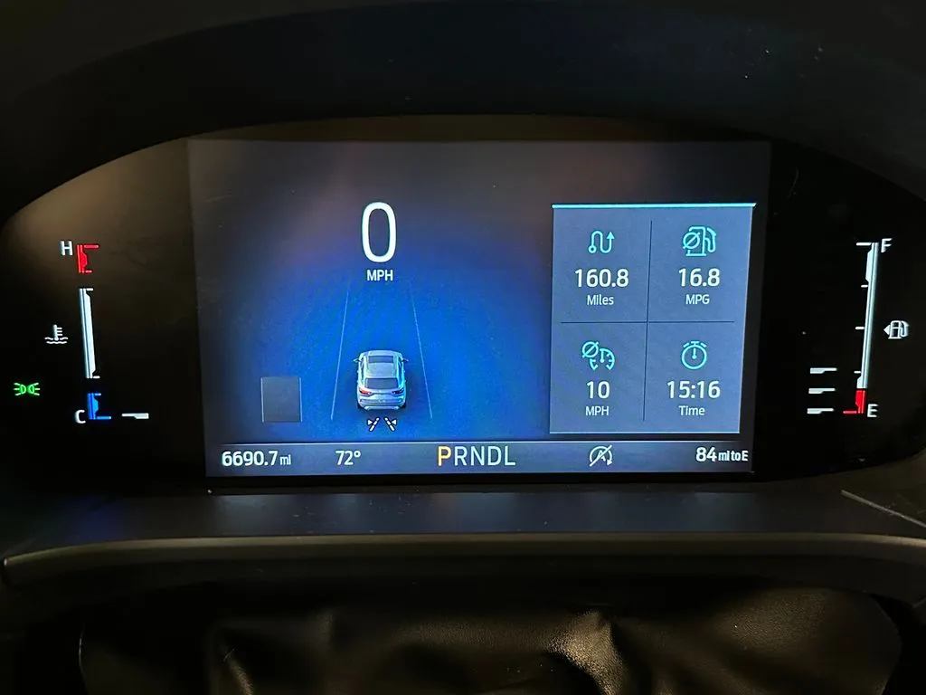 Ford Escape photo 10