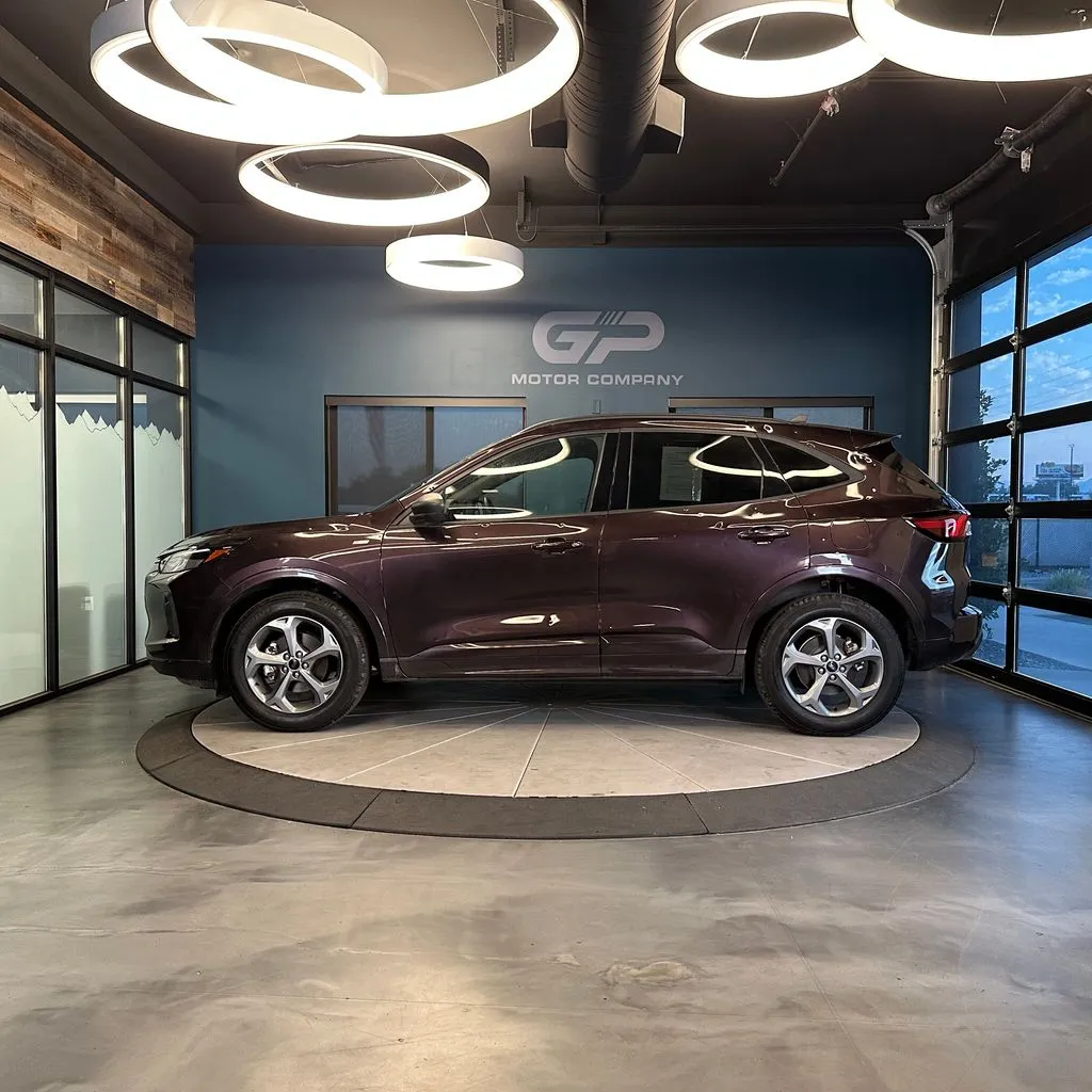 Ford Escape photo 6