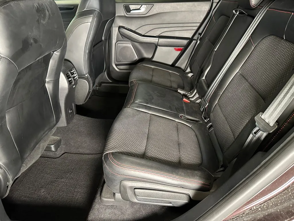 Ford Escape photo 20