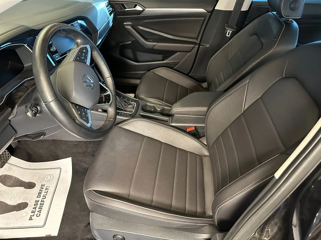 Volkswagen Jetta photo 20