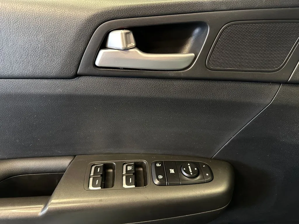 Kia Sportage photo 19