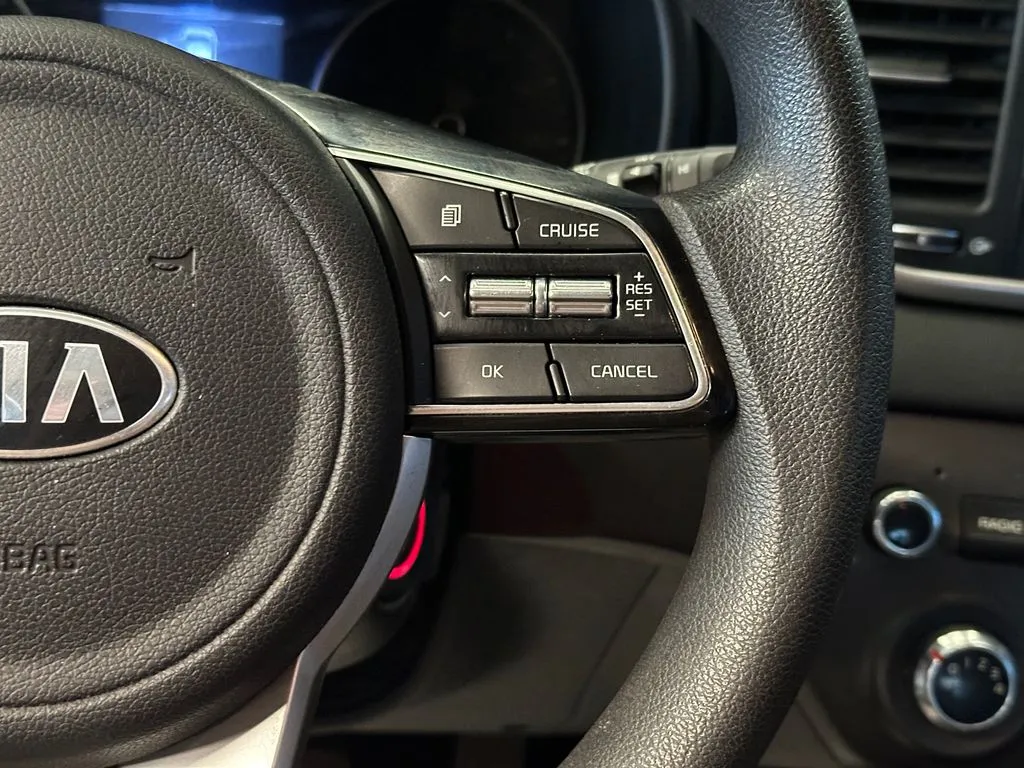 Kia Sportage photo 12