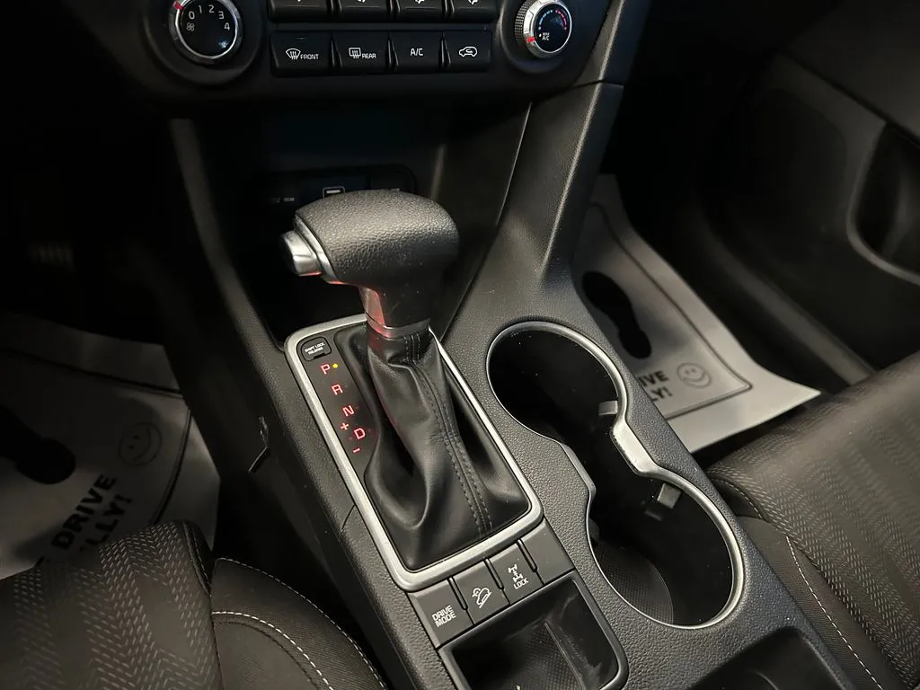 Kia Sportage photo 16