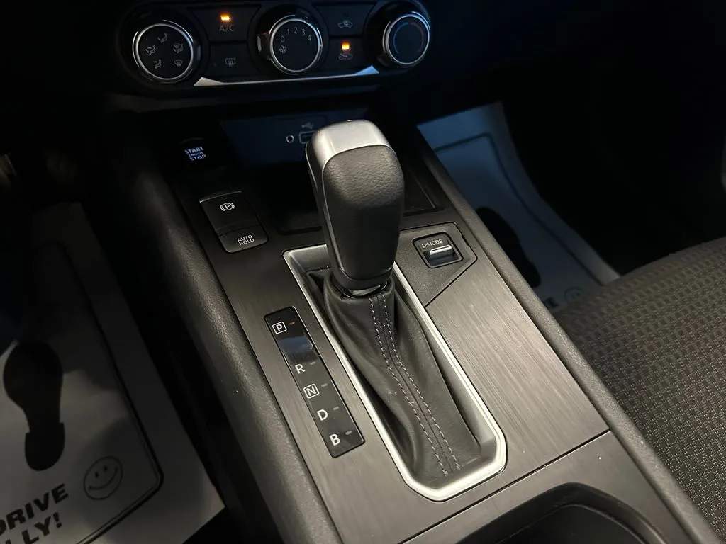 Nissan Kicks photo 16