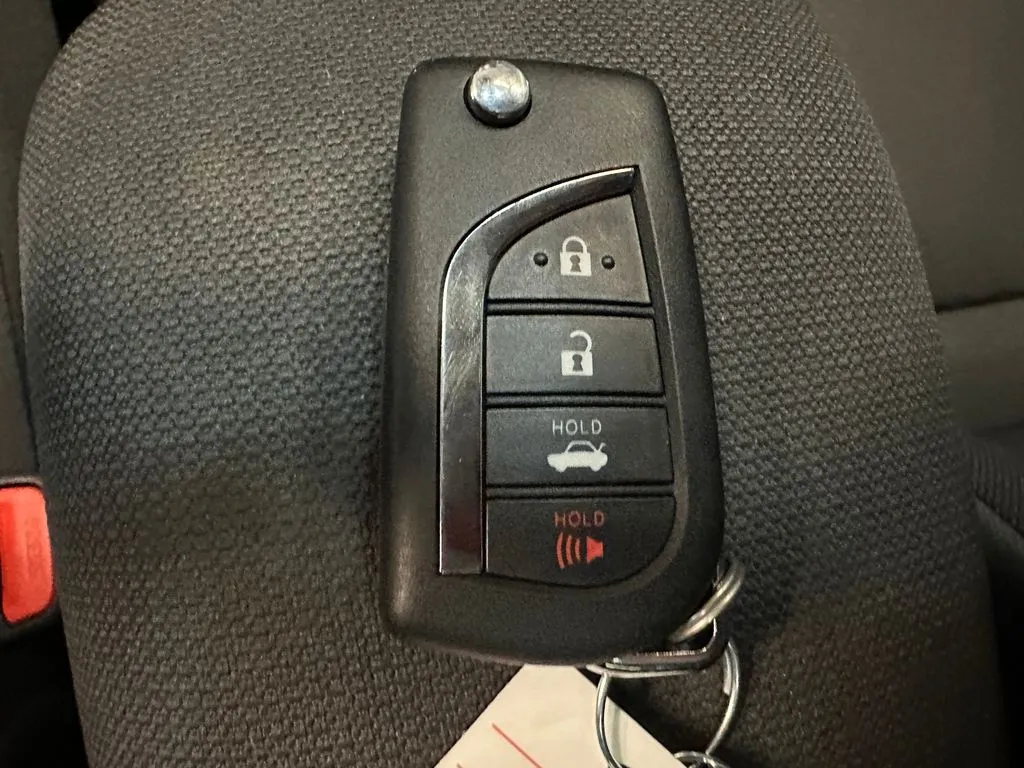 Toyota Corolla photo 16