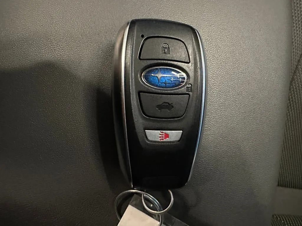 Subaru Crosstrek photo 17