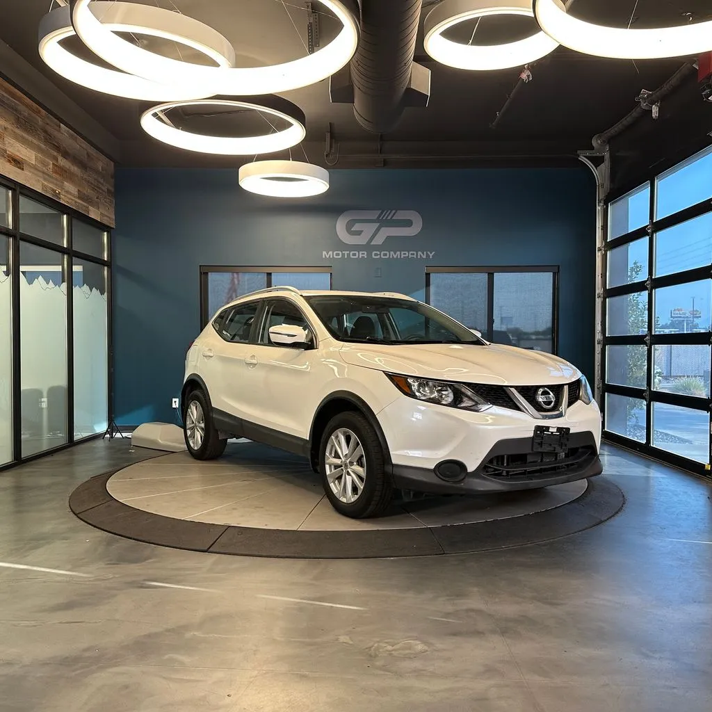 White 2017 Nissan Rogue Sport SV for sale in Kaysville, UT