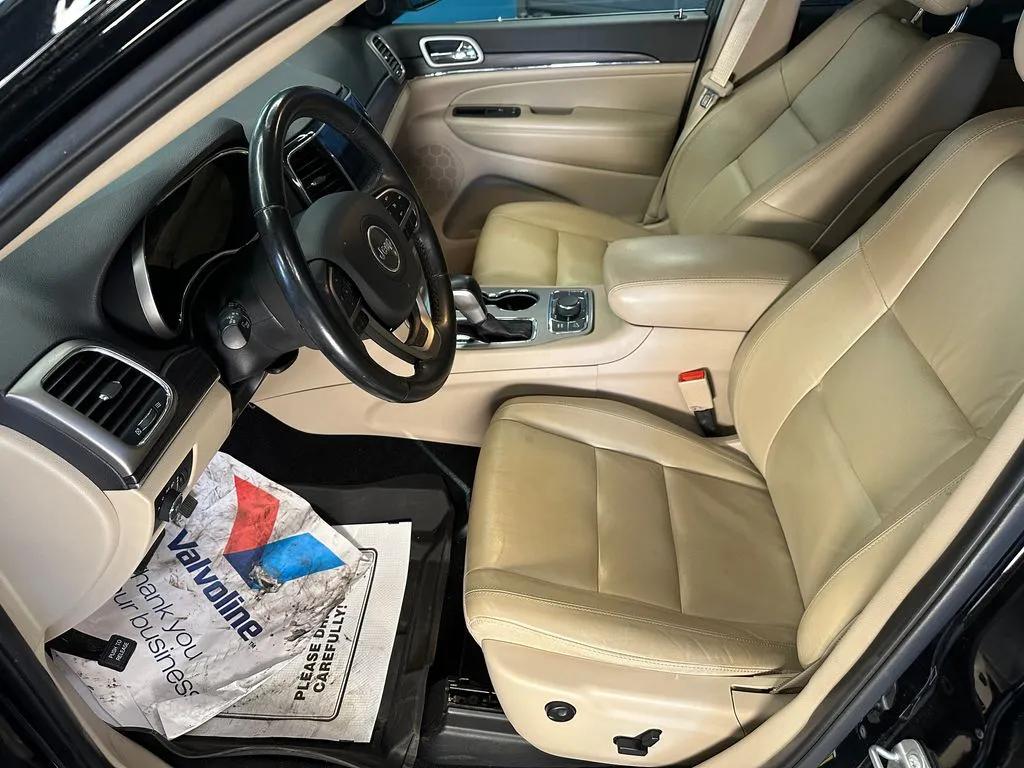 Jeep Grand Cherokee photo 20