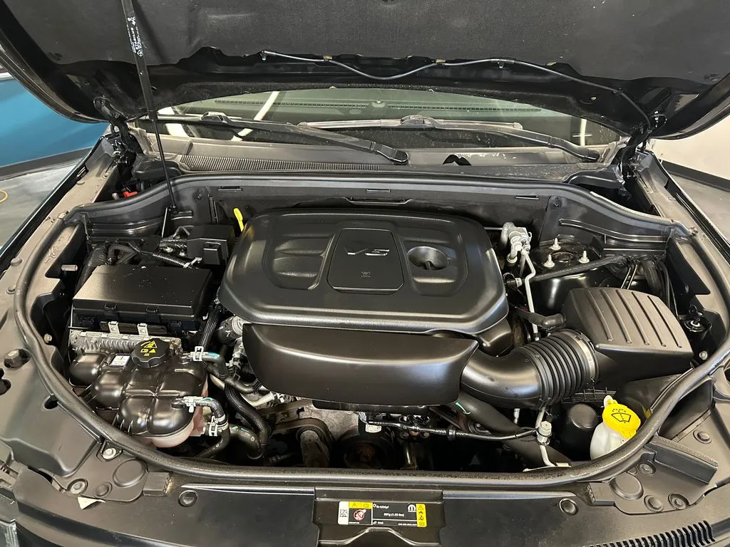 Jeep Grand Cherokee photo 24