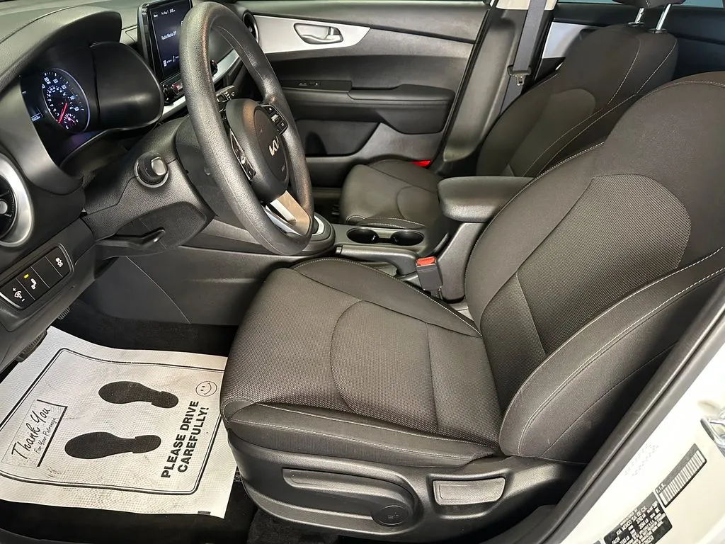 Kia Forte photo 19
