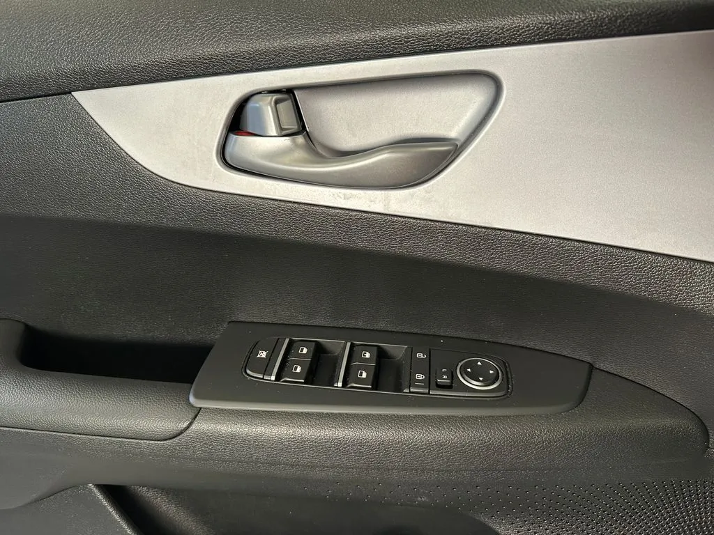 Kia Forte photo 18