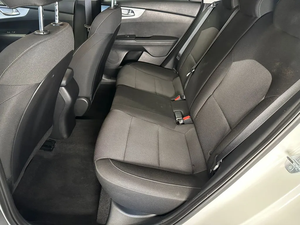 Kia Forte photo 20