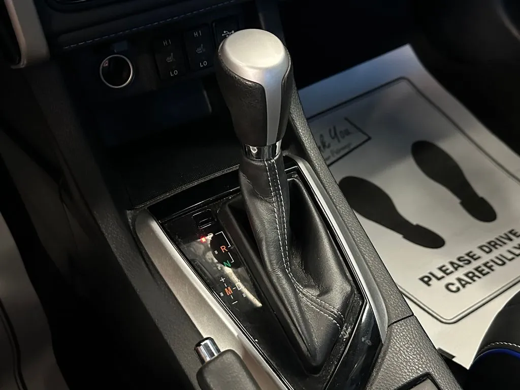 Toyota Corolla photo 16