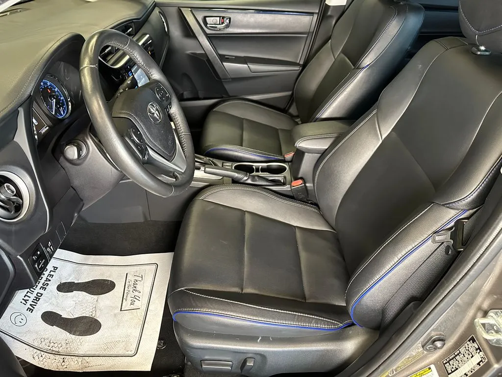 Toyota Corolla photo 20