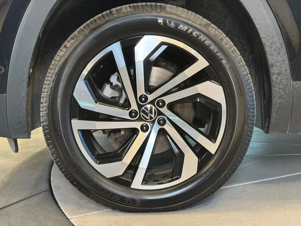 Volkswagen Atlas photo 24