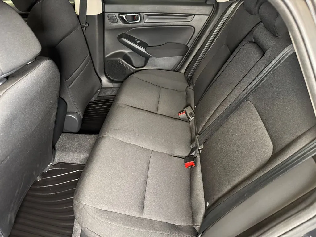 Honda Civic photo 20