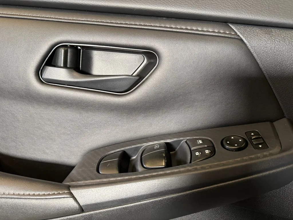 Nissan Sentra photo 19