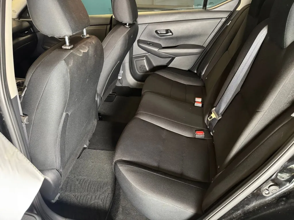 Nissan Sentra photo 21