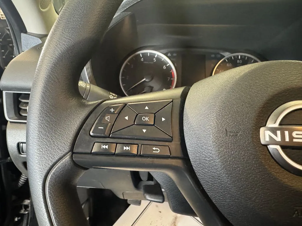 Nissan Sentra photo 11