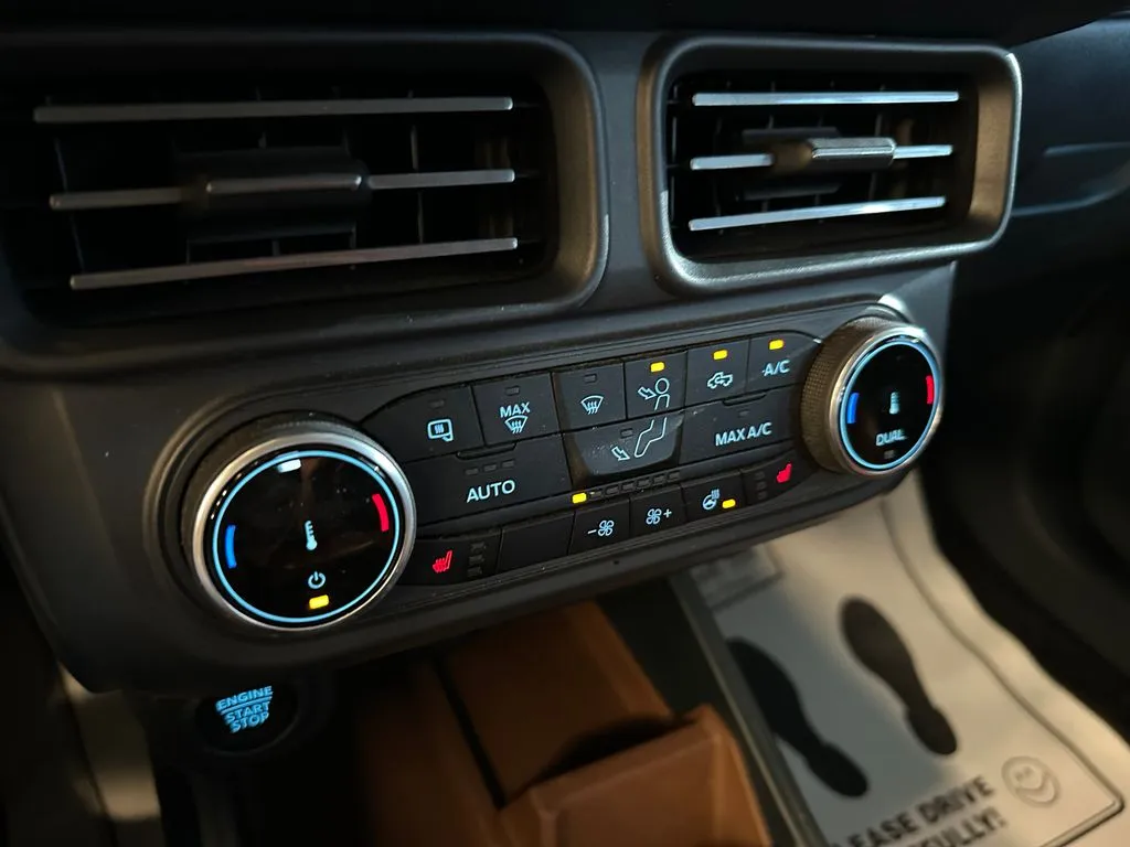Ford Maverick photo 16