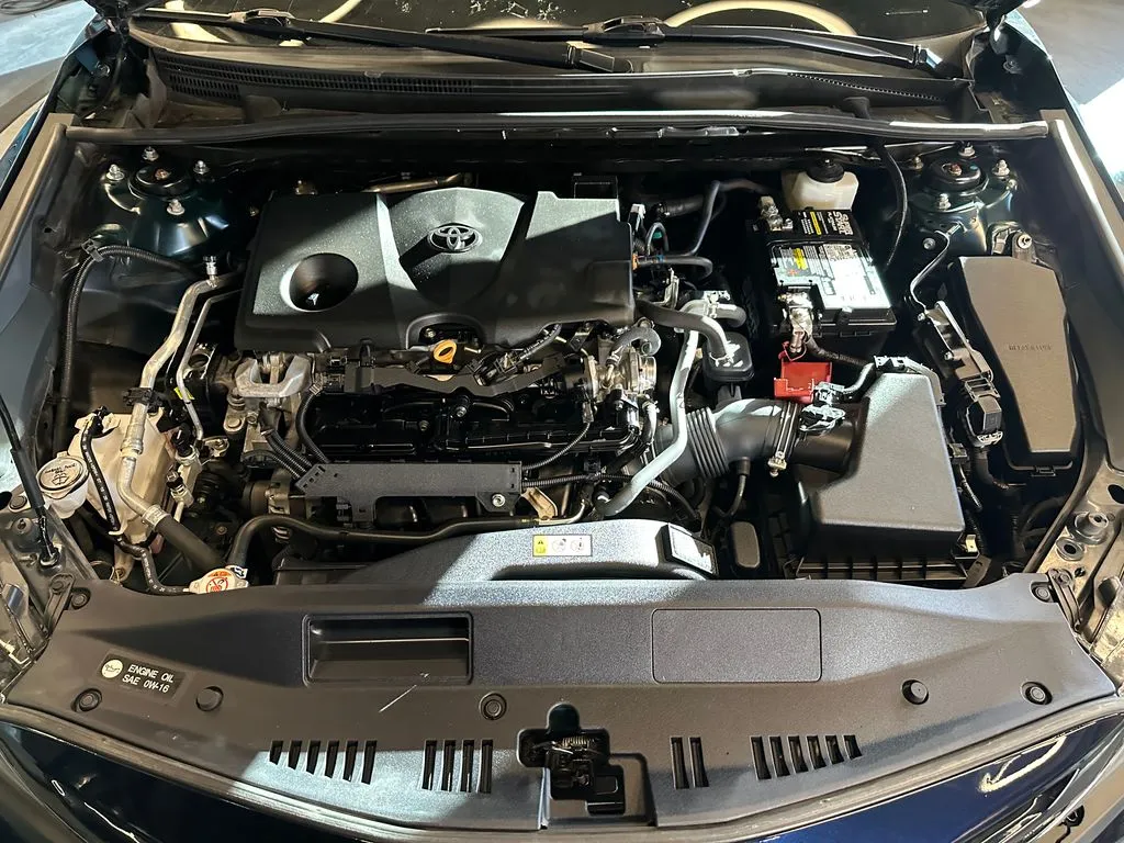 Toyota Camry photo 23
