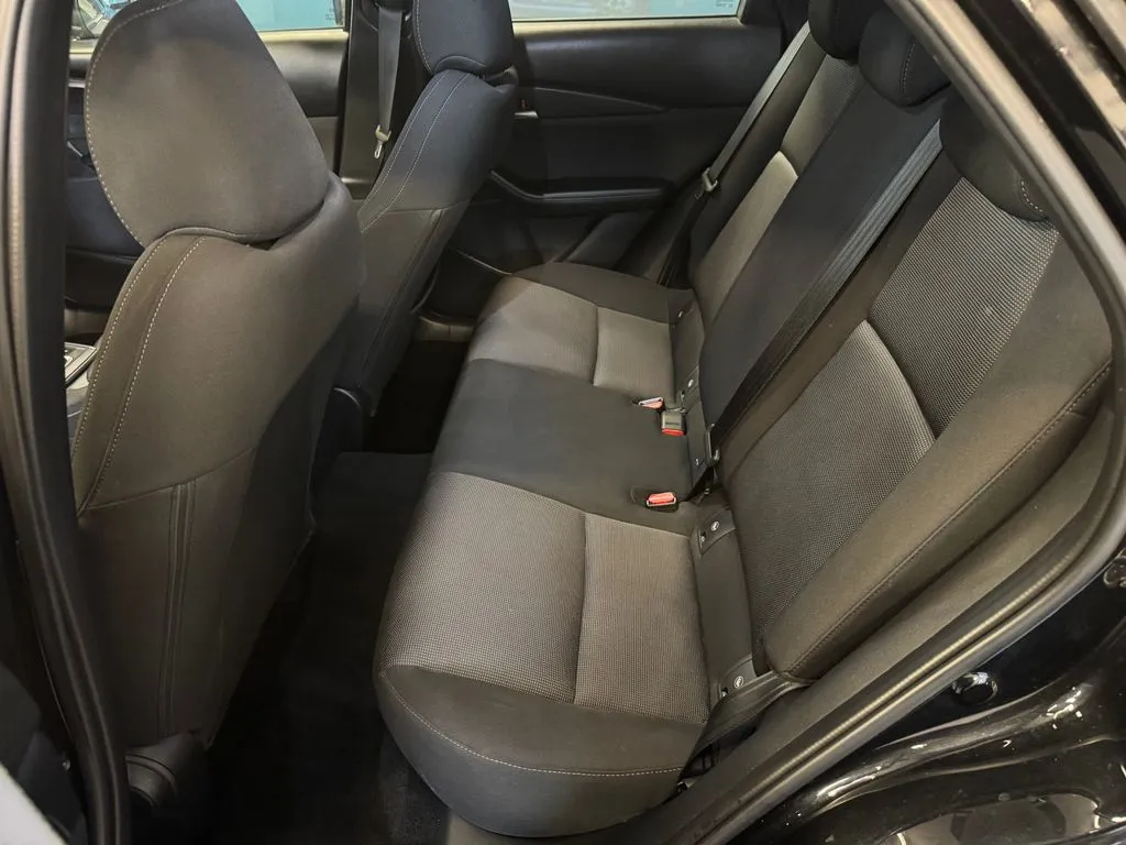 Mazda CX-30 photo 21