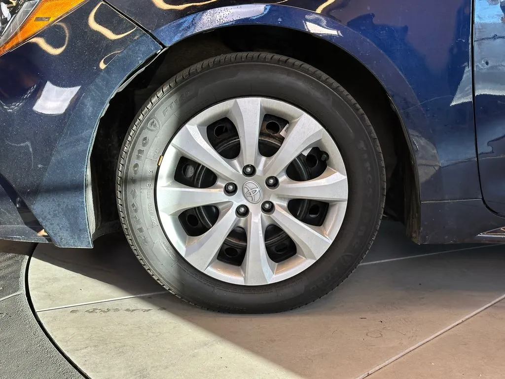 Toyota Corolla photo 25