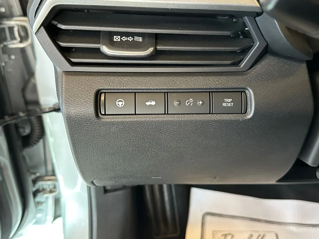 Nissan Altima photo 18