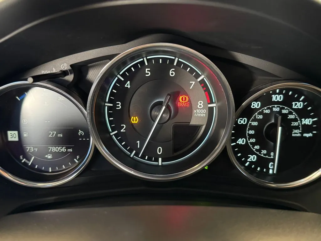 Mazda MX-5 photo 9