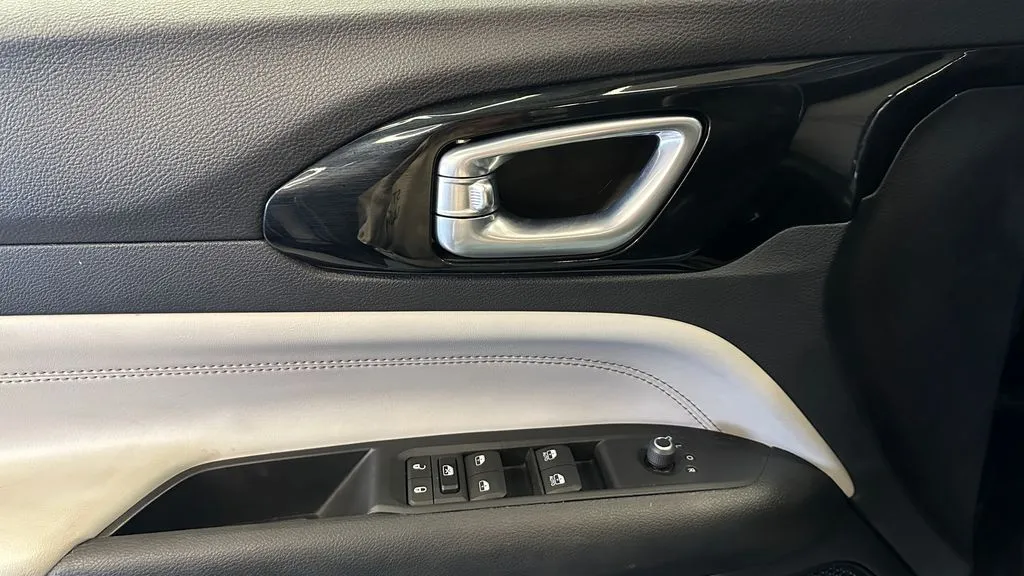 Jeep Compass photo 19