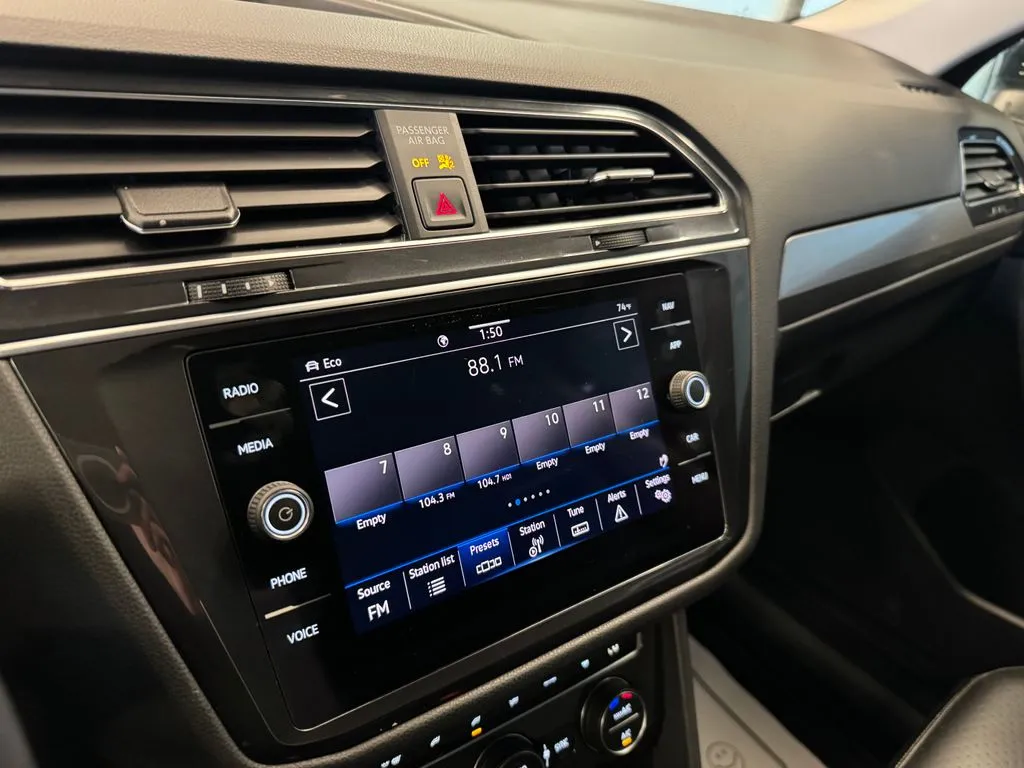 Volkswagen Tiguan photo 12