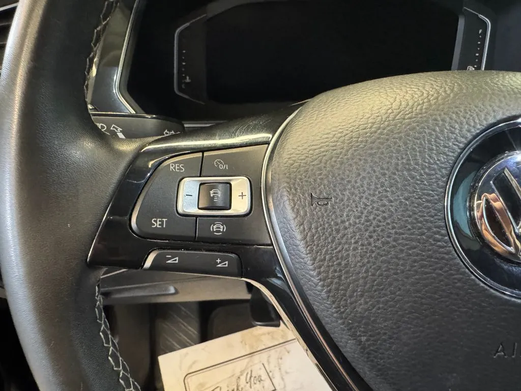 Volkswagen Tiguan photo 10