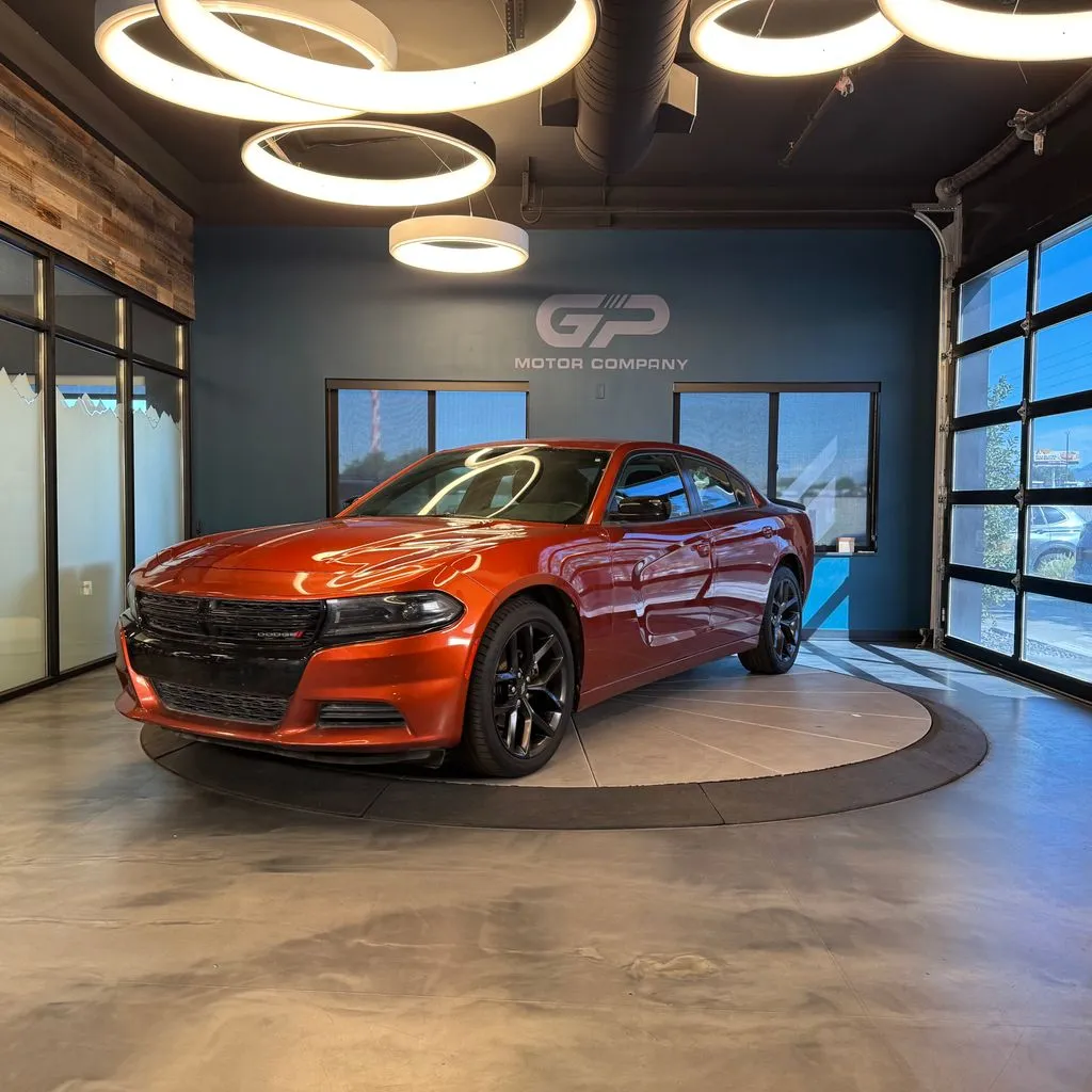 Dodge Charger photo 7
