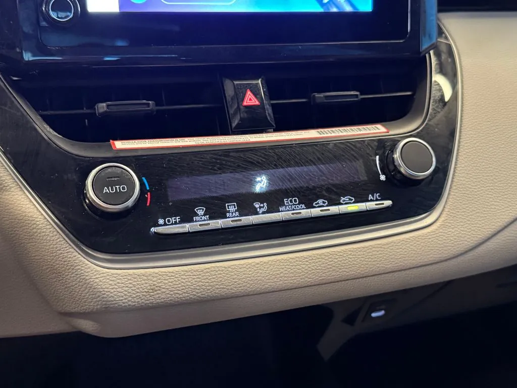 Toyota Corolla photo 15