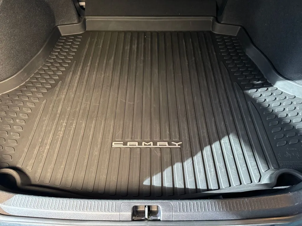 Toyota Camry photo 23