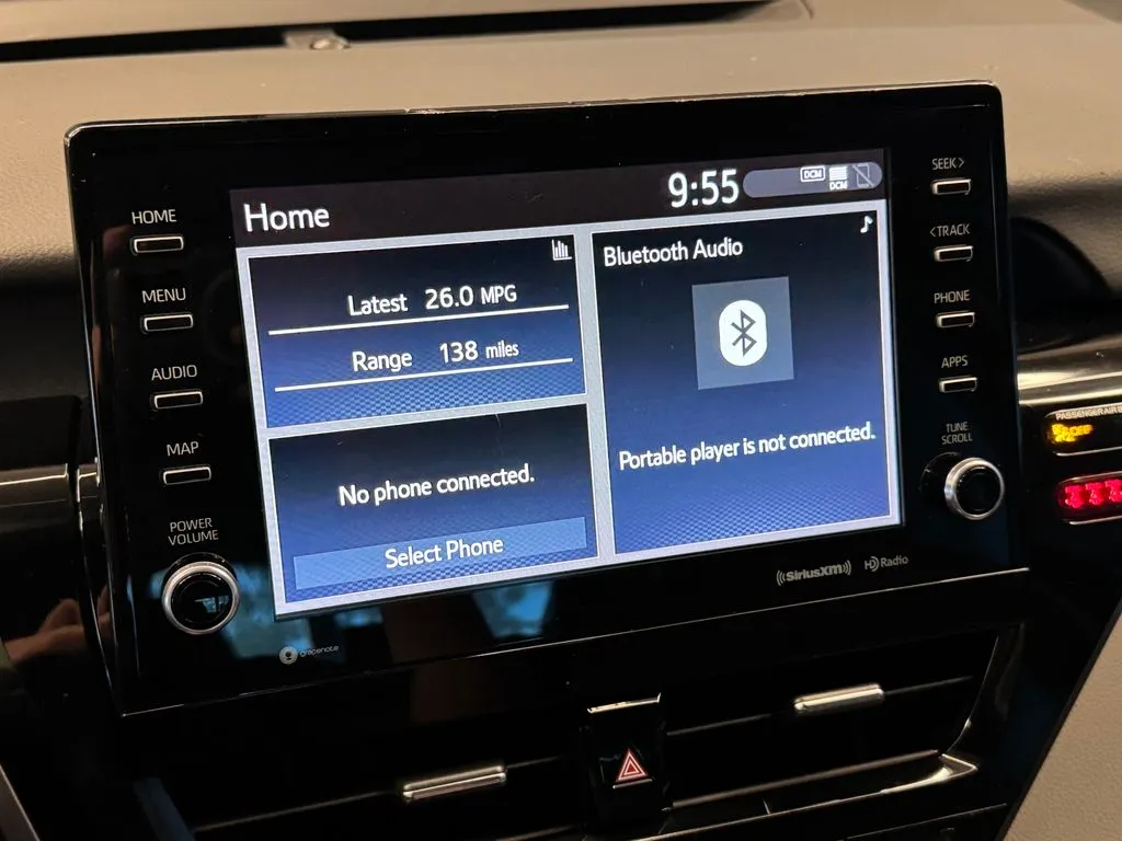 Toyota Camry photo 13