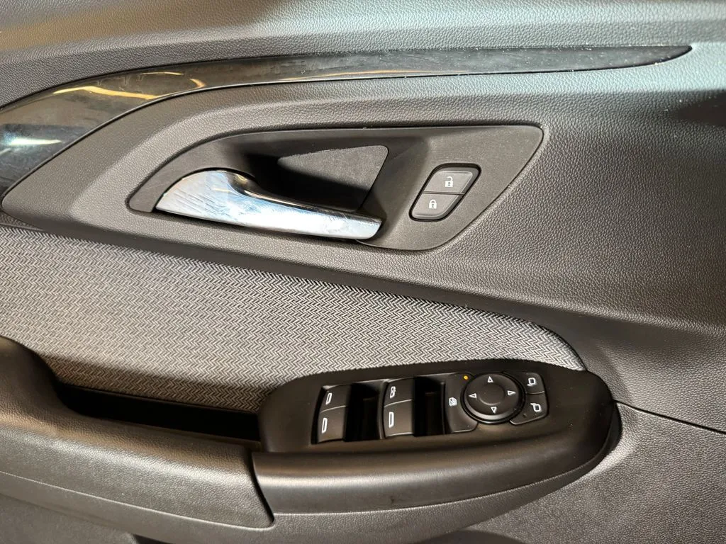 Chevrolet Trailblazer photo 19