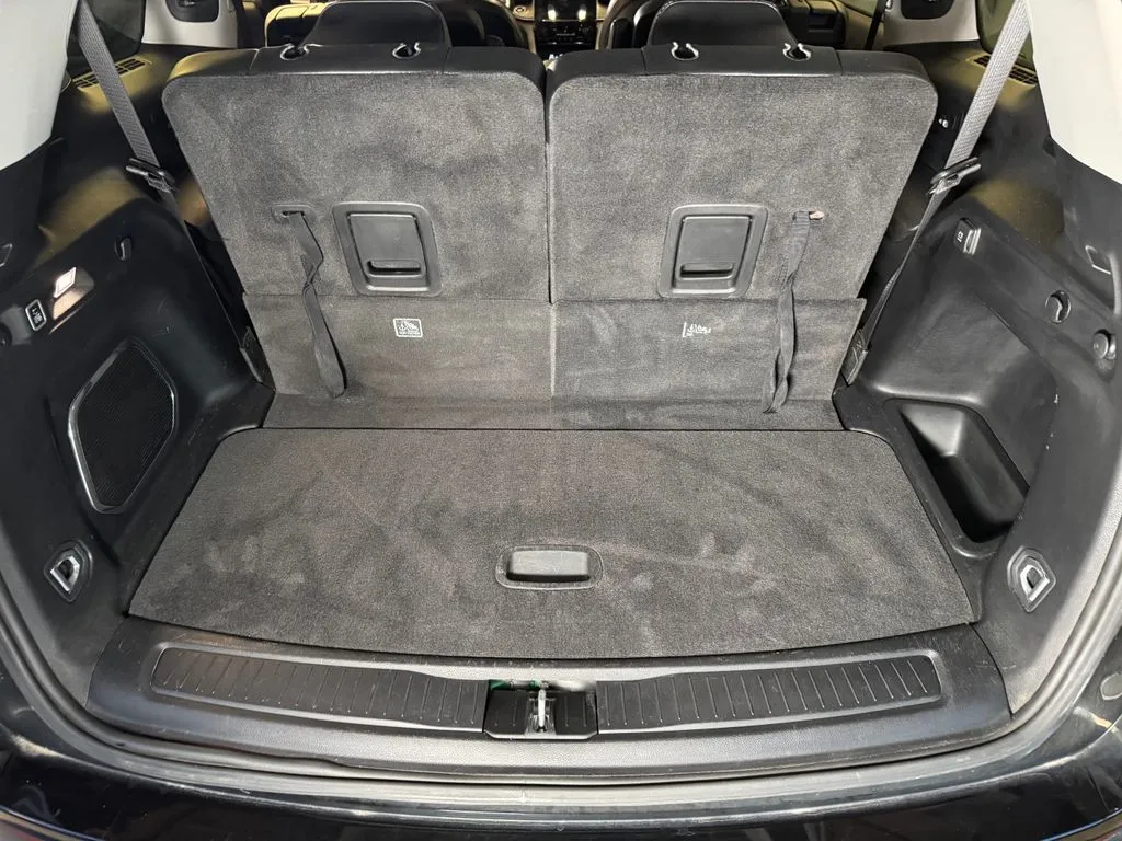 Jeep Grand Cherokee L photo 23