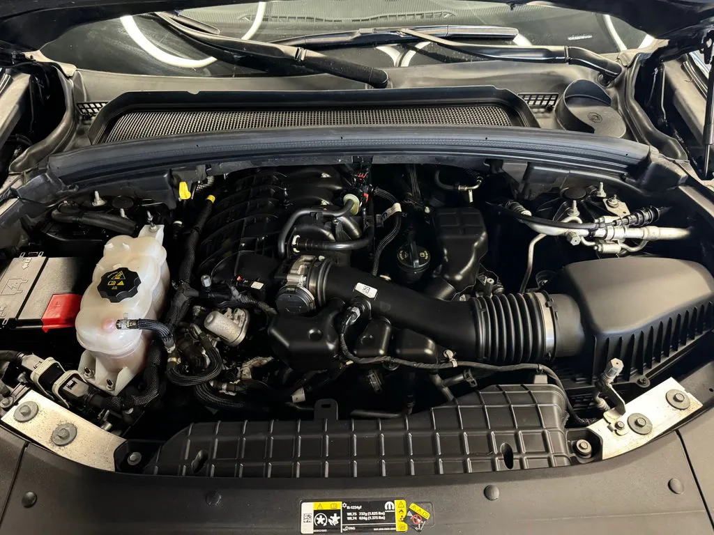 Jeep Grand Cherokee L photo 24