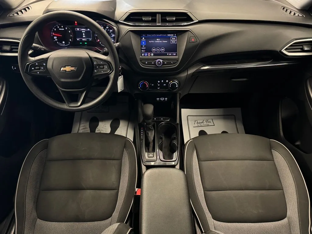 Chevrolet Trailblazer photo 9