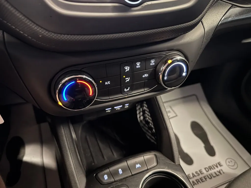 Chevrolet Trailblazer photo 15