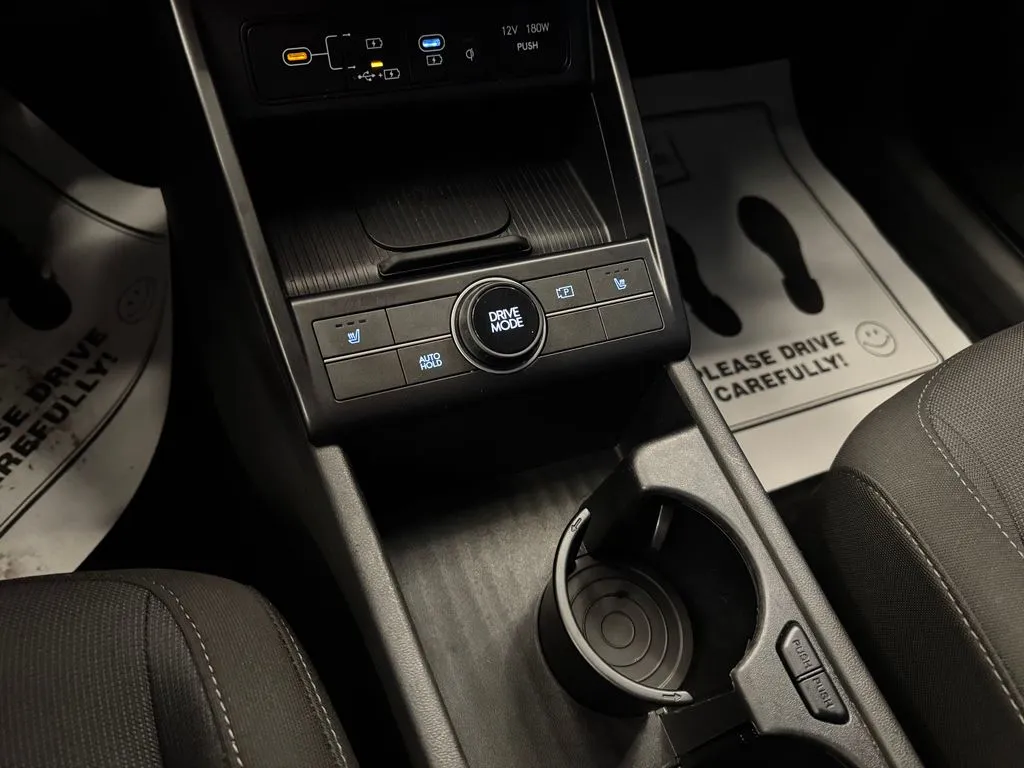 Hyundai Kona photo 16