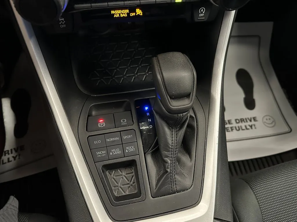 Toyota RAV4 photo 16