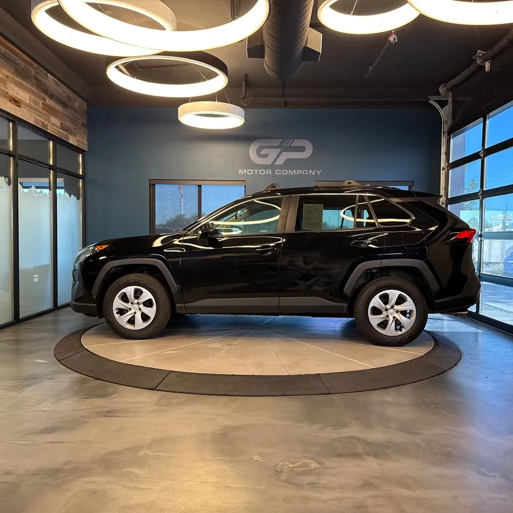 Toyota RAV4 photo 6