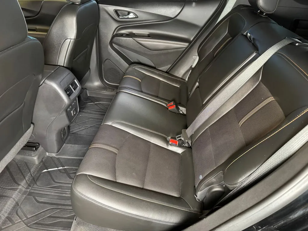 Chevrolet Equinox photo 21