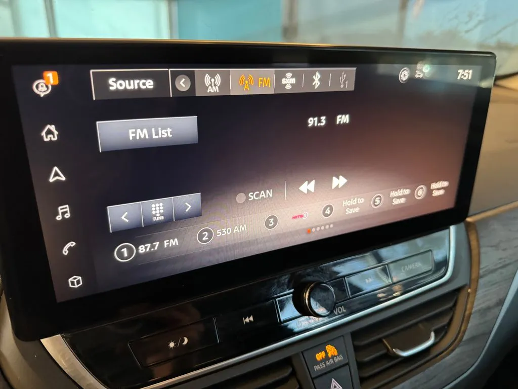 Nissan Altima photo 13