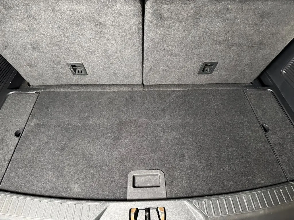 Ford Explorer photo 24