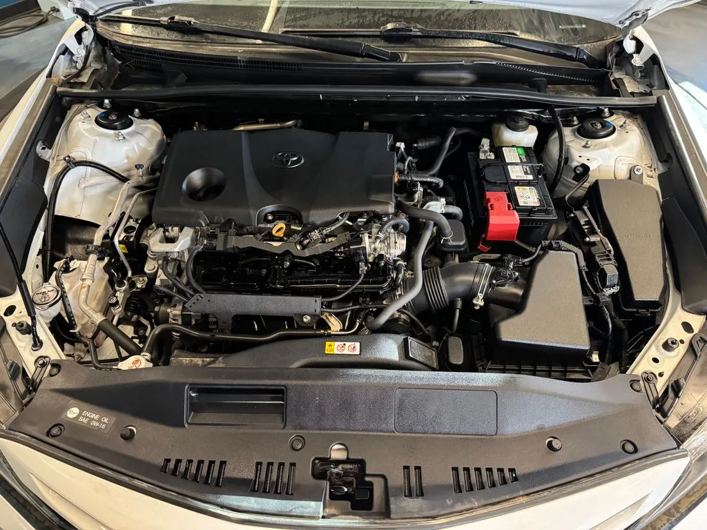 Toyota Camry photo 23