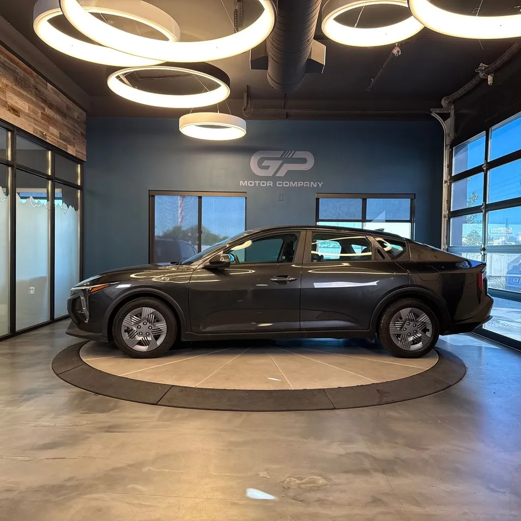 Kia K4 photo 6